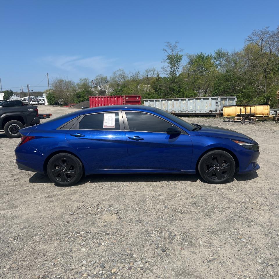 Hyundai Elantra SEL 2022