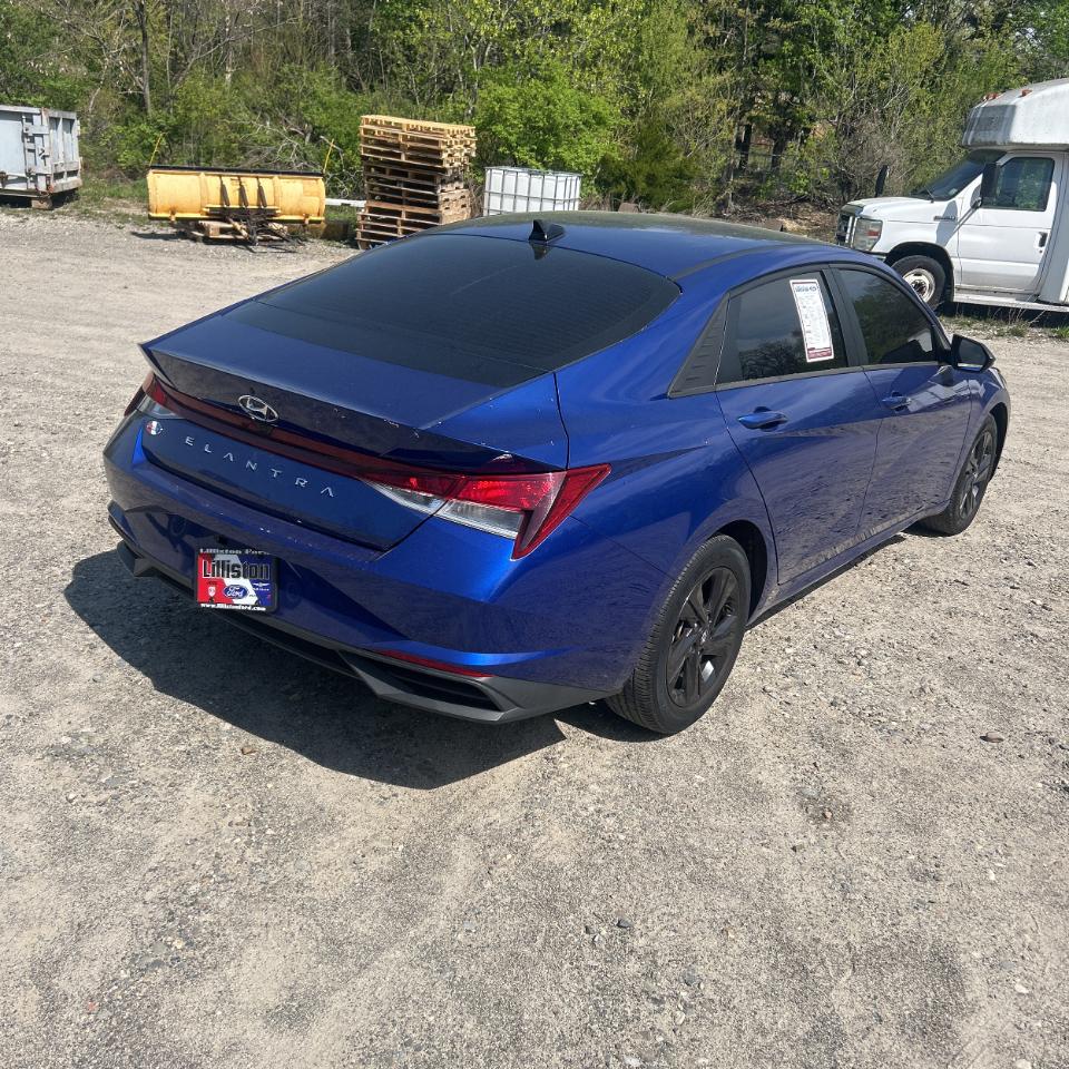 Hyundai Elantra SEL 2022