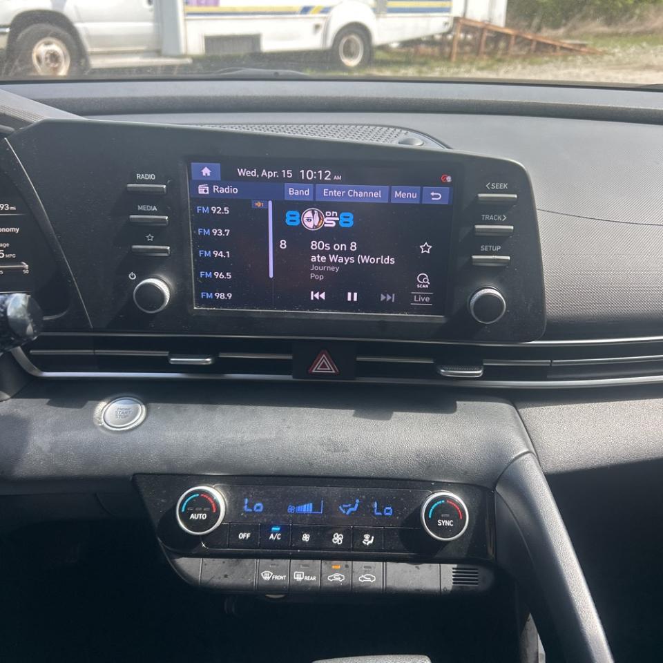 Hyundai Elantra SEL 2022