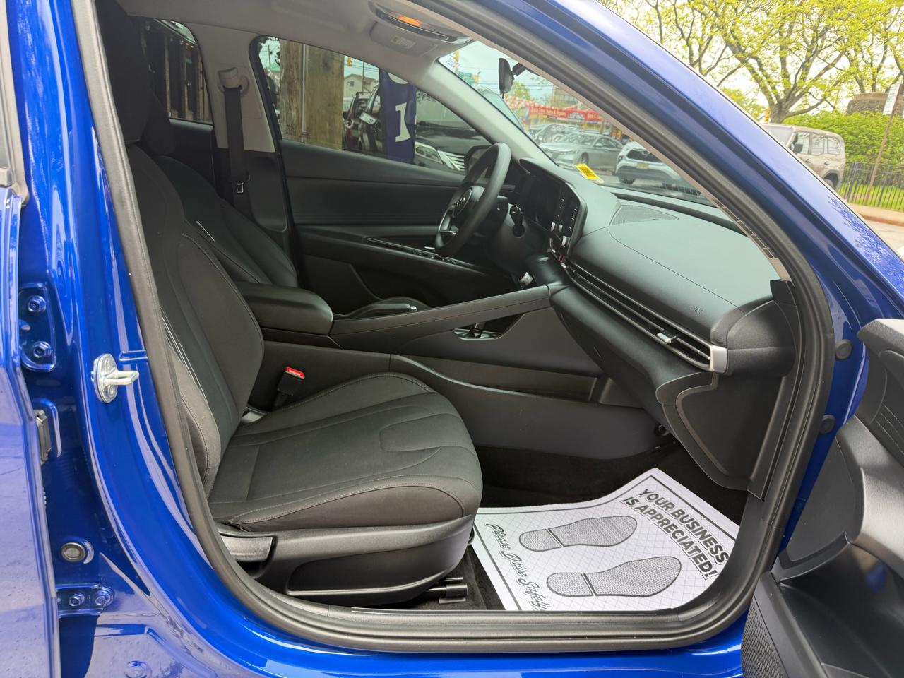 Hyundai Elantra SEL 2022
