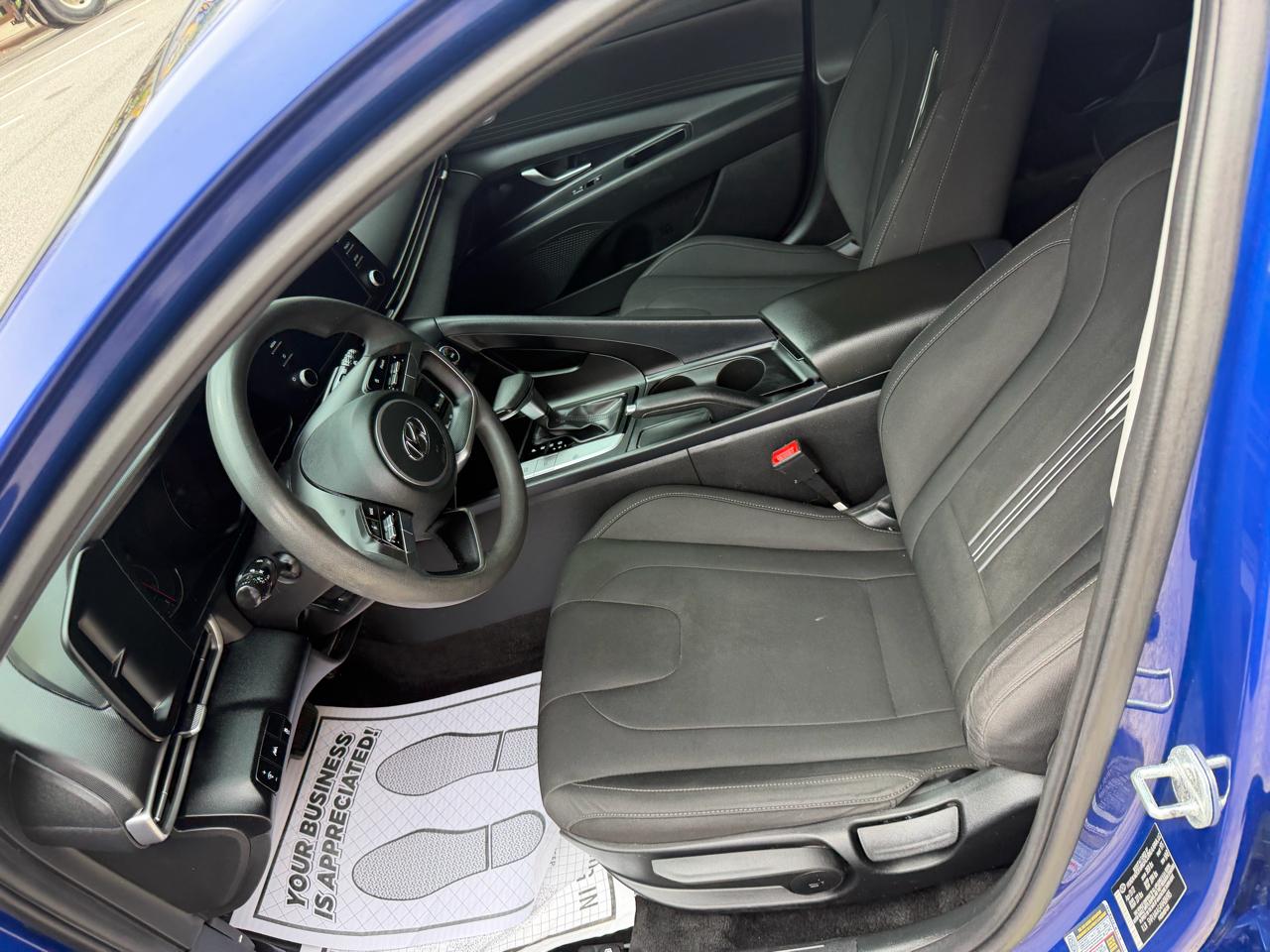 Hyundai Elantra SEL 2022