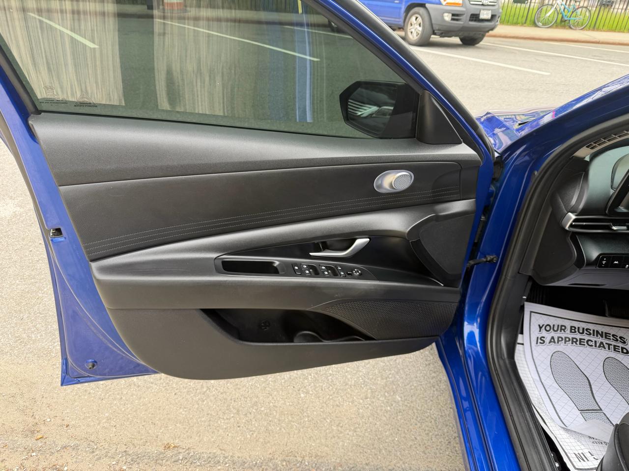 Hyundai Elantra SEL 2022