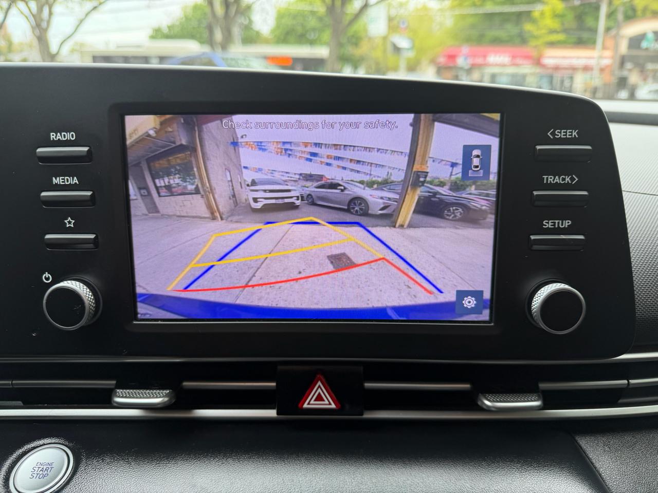Hyundai Elantra SEL 2022