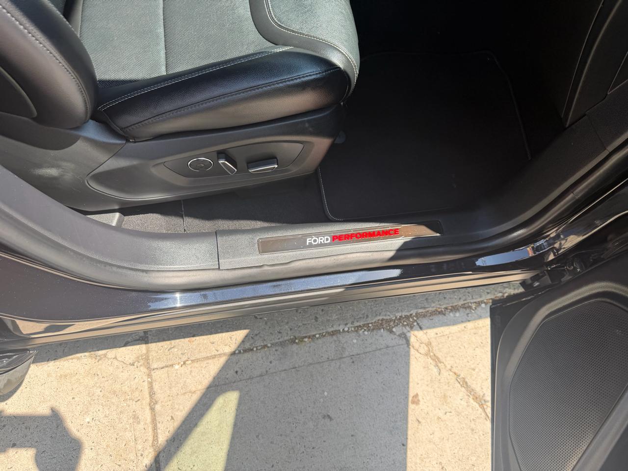 Ford Explorer ST AWD 2020