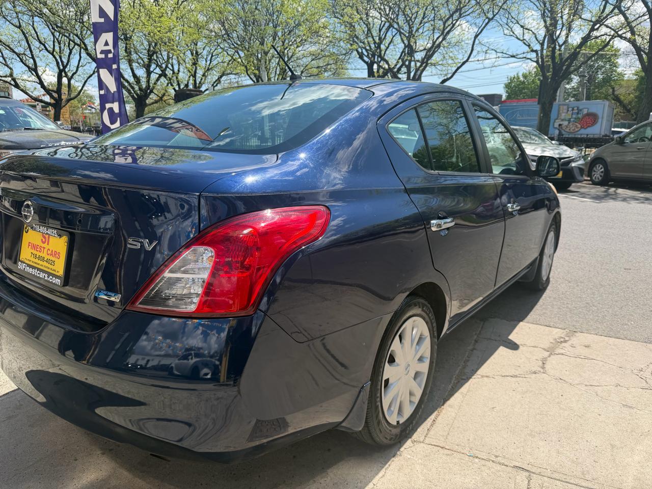 Nissan Versa 1.6 S Sedan 2012