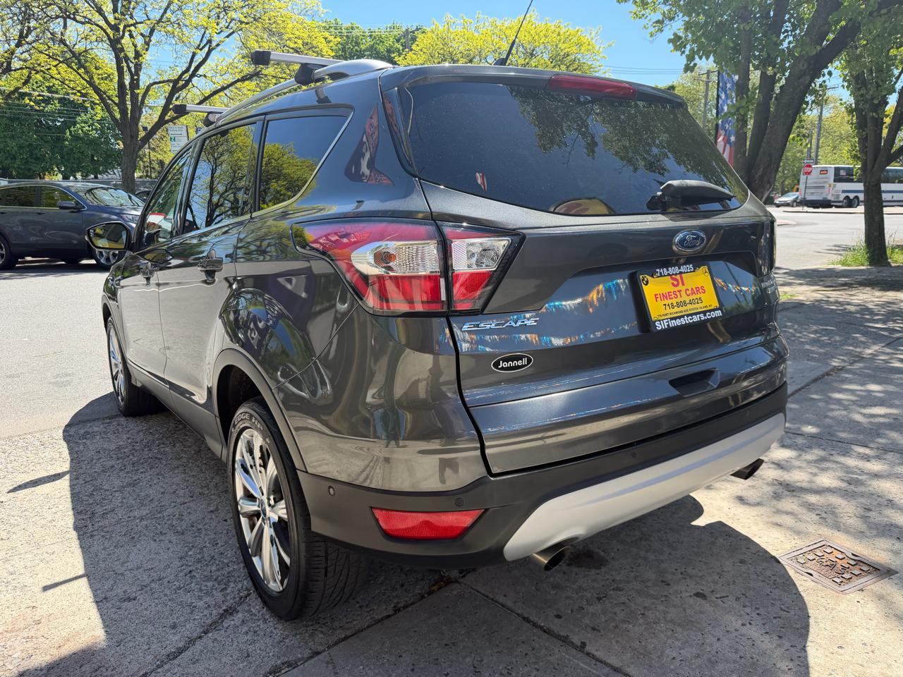 Ford Escape Titanium 4WD 2018