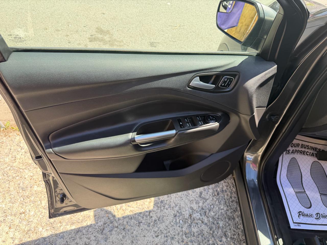 Ford Escape Titanium 4WD 2018