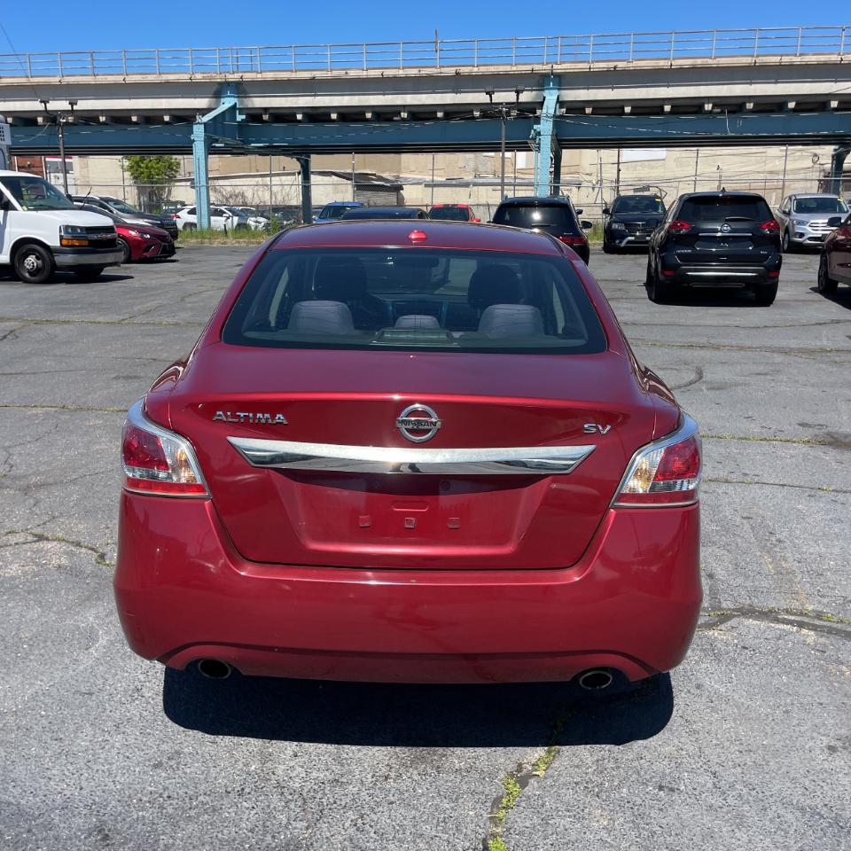 Nissan Altima 2.5 SV 2015