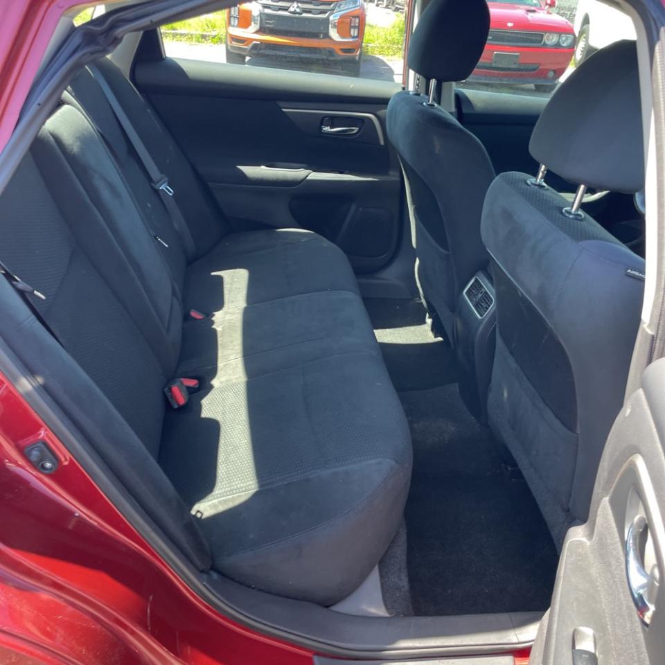 Nissan Altima 2.5 SV 2015