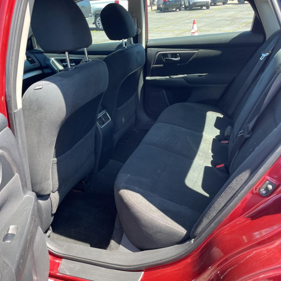Nissan Altima 2.5 SV 2015