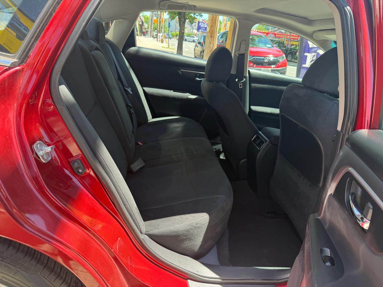 Nissan Altima 2.5 SV 2015