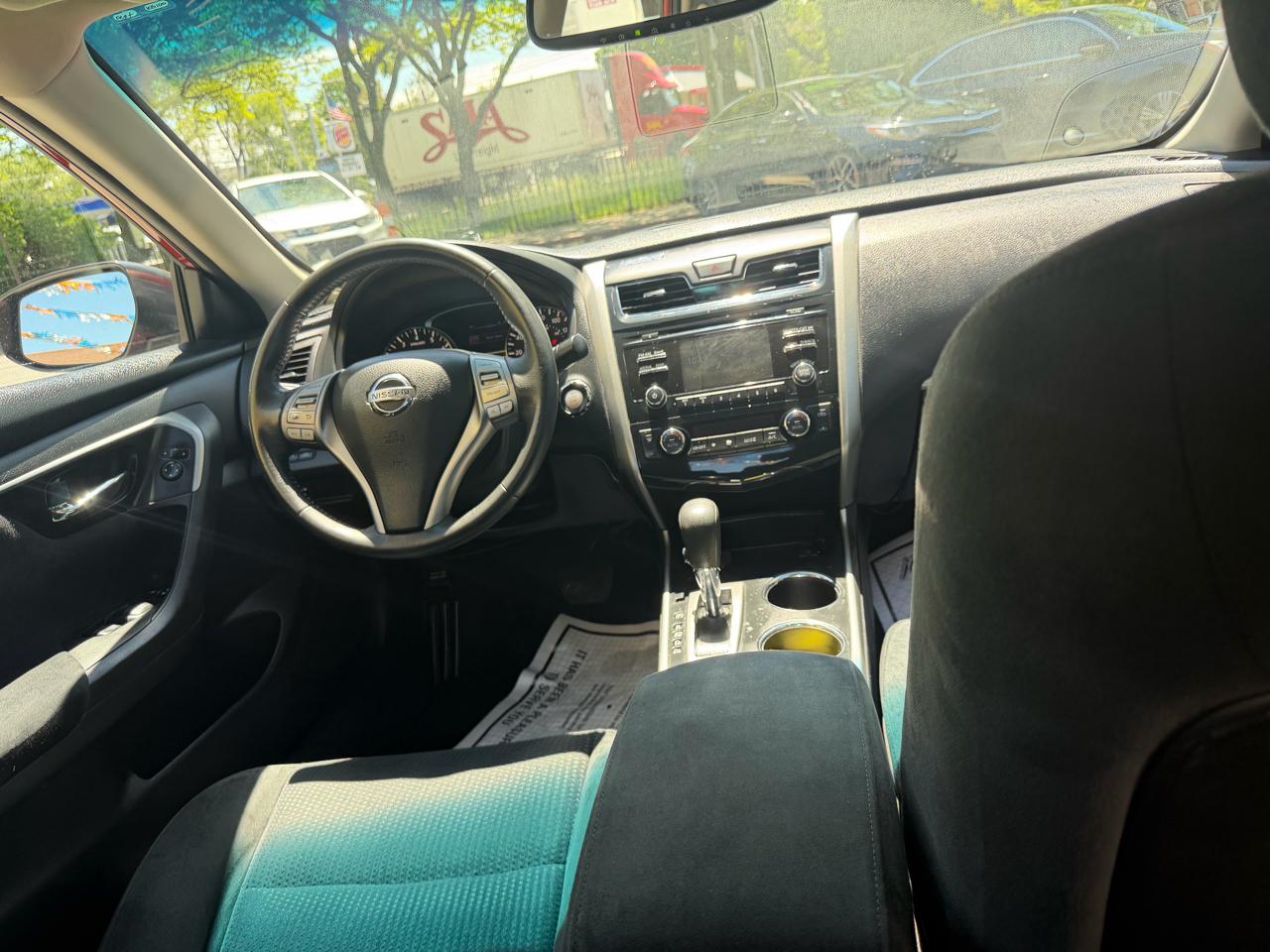Nissan Altima 2.5 SV 2015