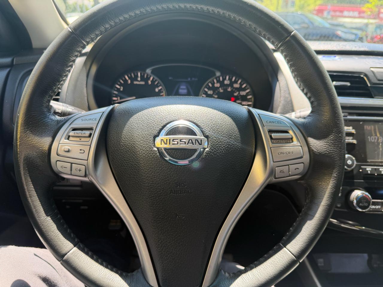Nissan Altima 2.5 SV 2015