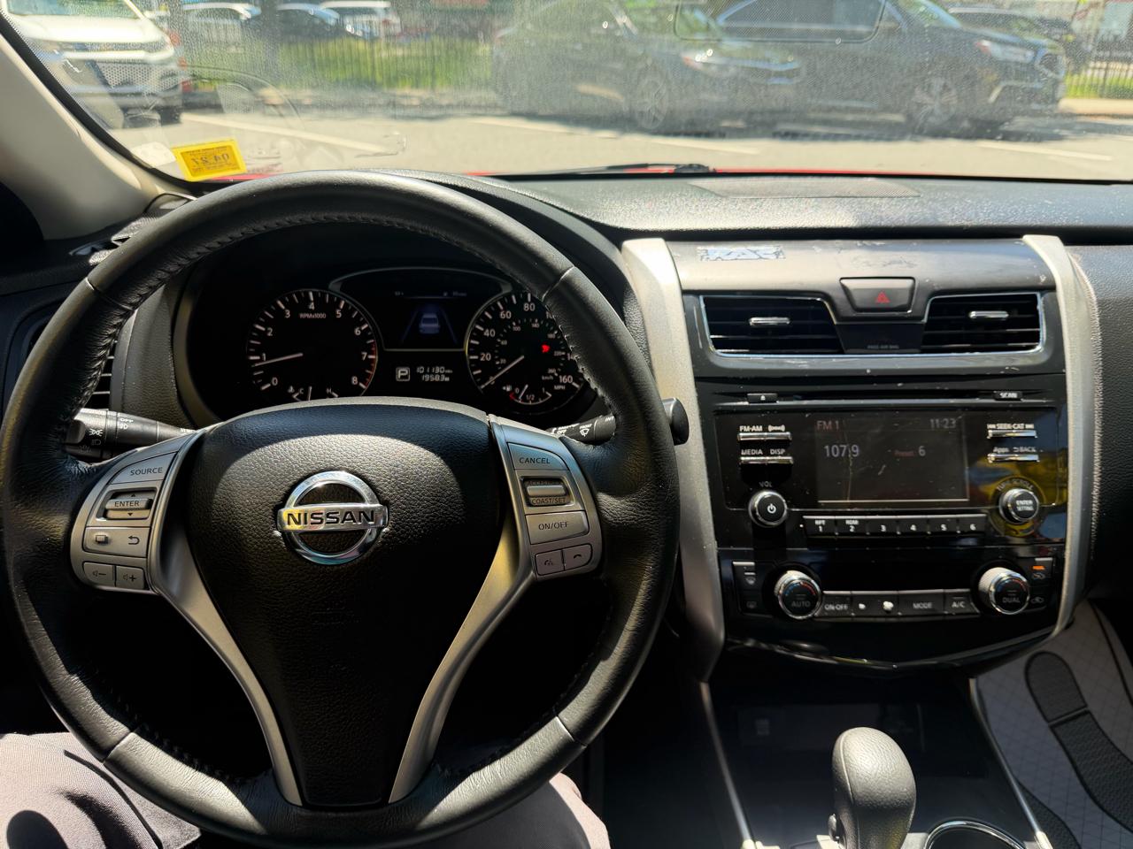 Nissan Altima 2.5 SV 2015