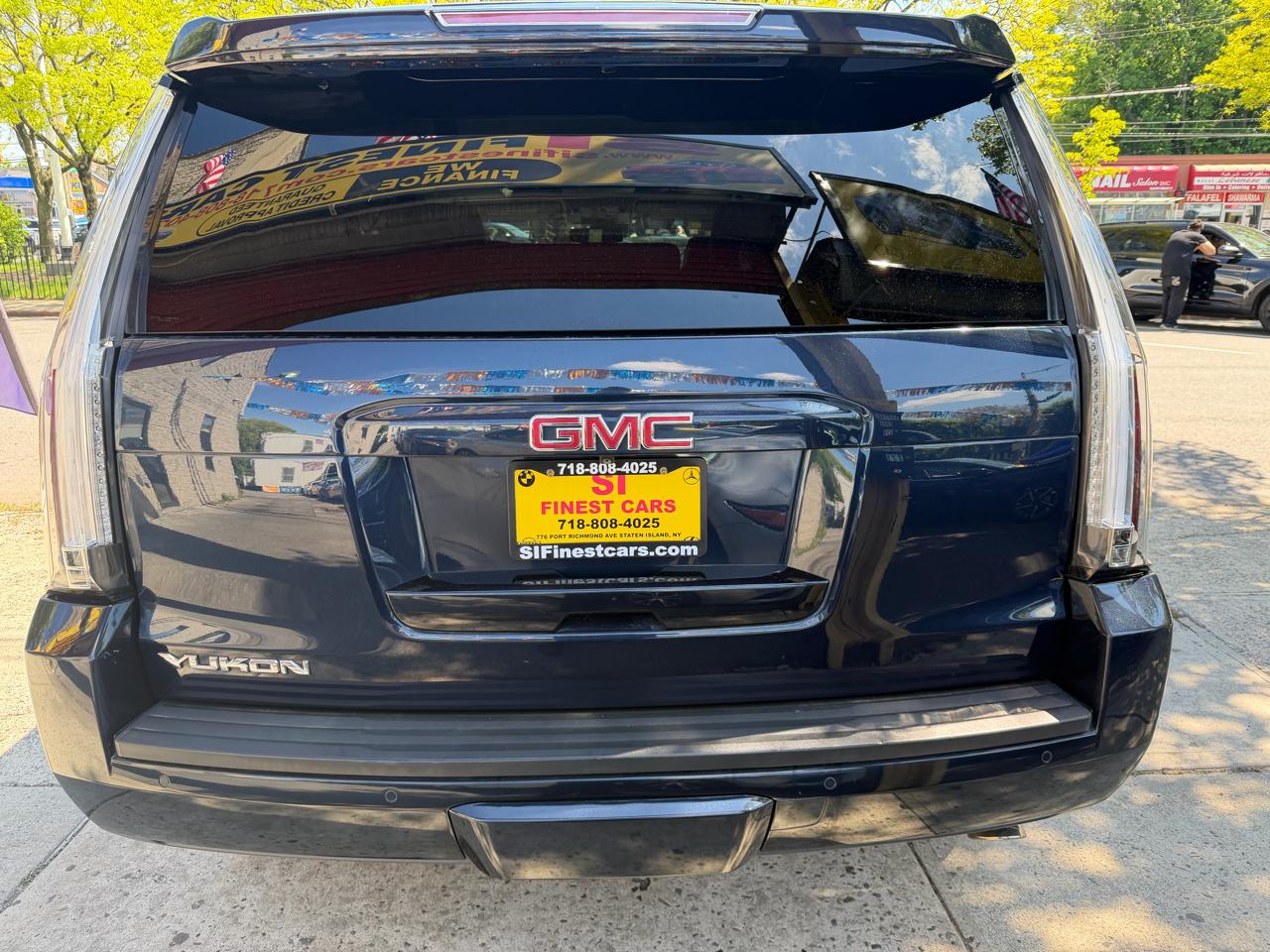 GMC Yukon SLT 4WD 2017