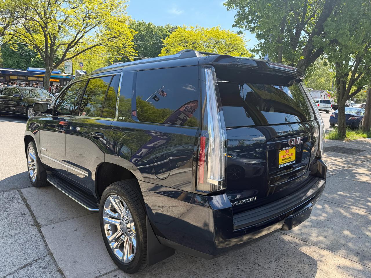 GMC Yukon SLT 4WD 2017