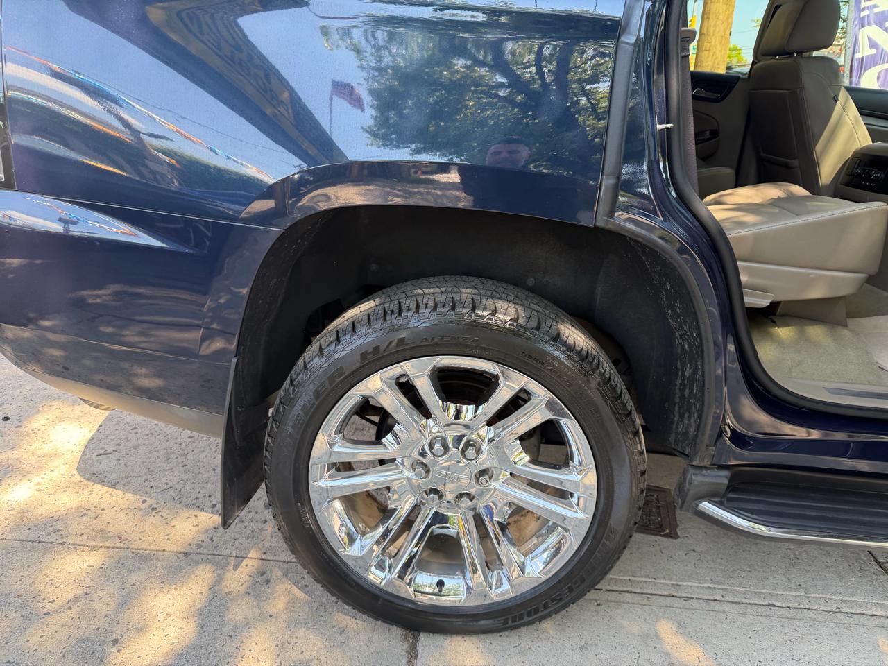 GMC Yukon SLT 4WD 2017