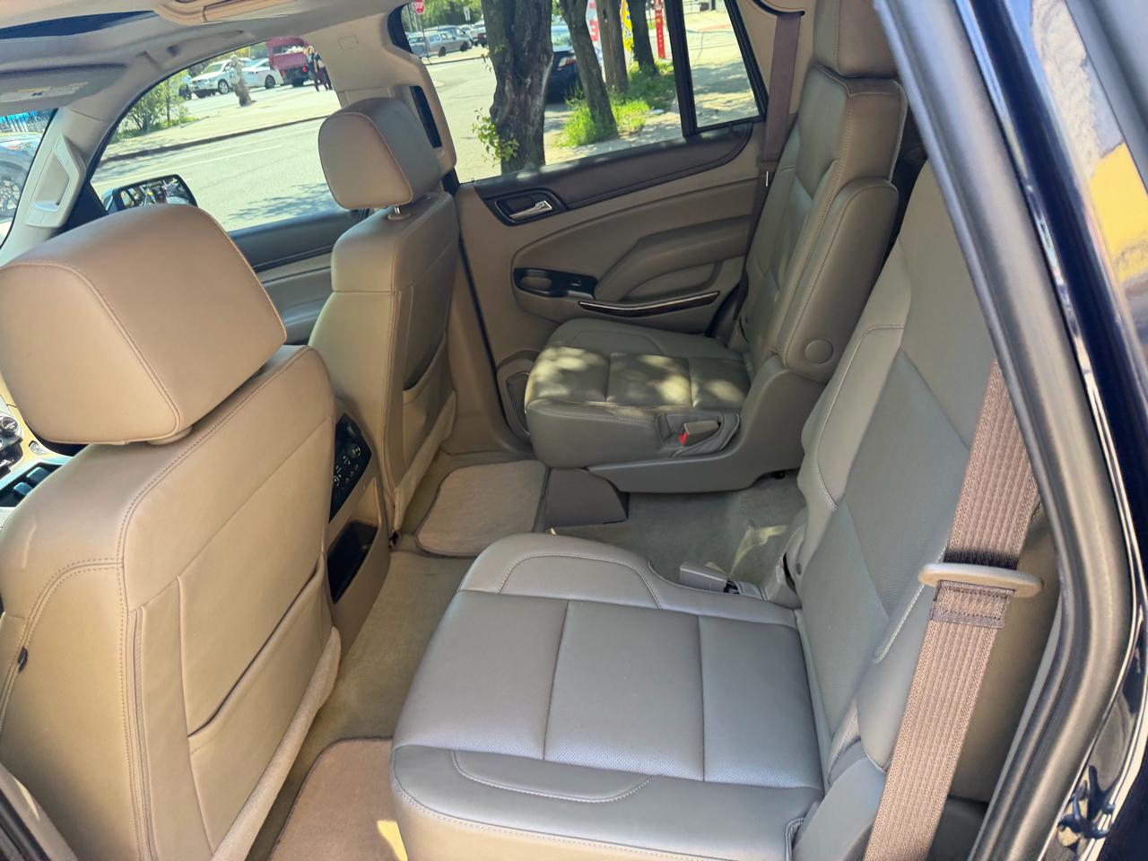 GMC Yukon SLT 4WD 2017