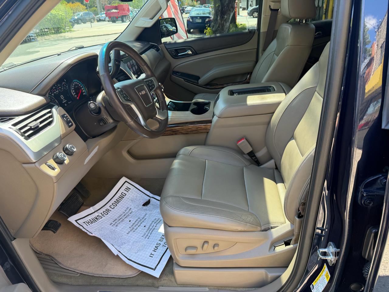 GMC Yukon SLT 4WD 2017