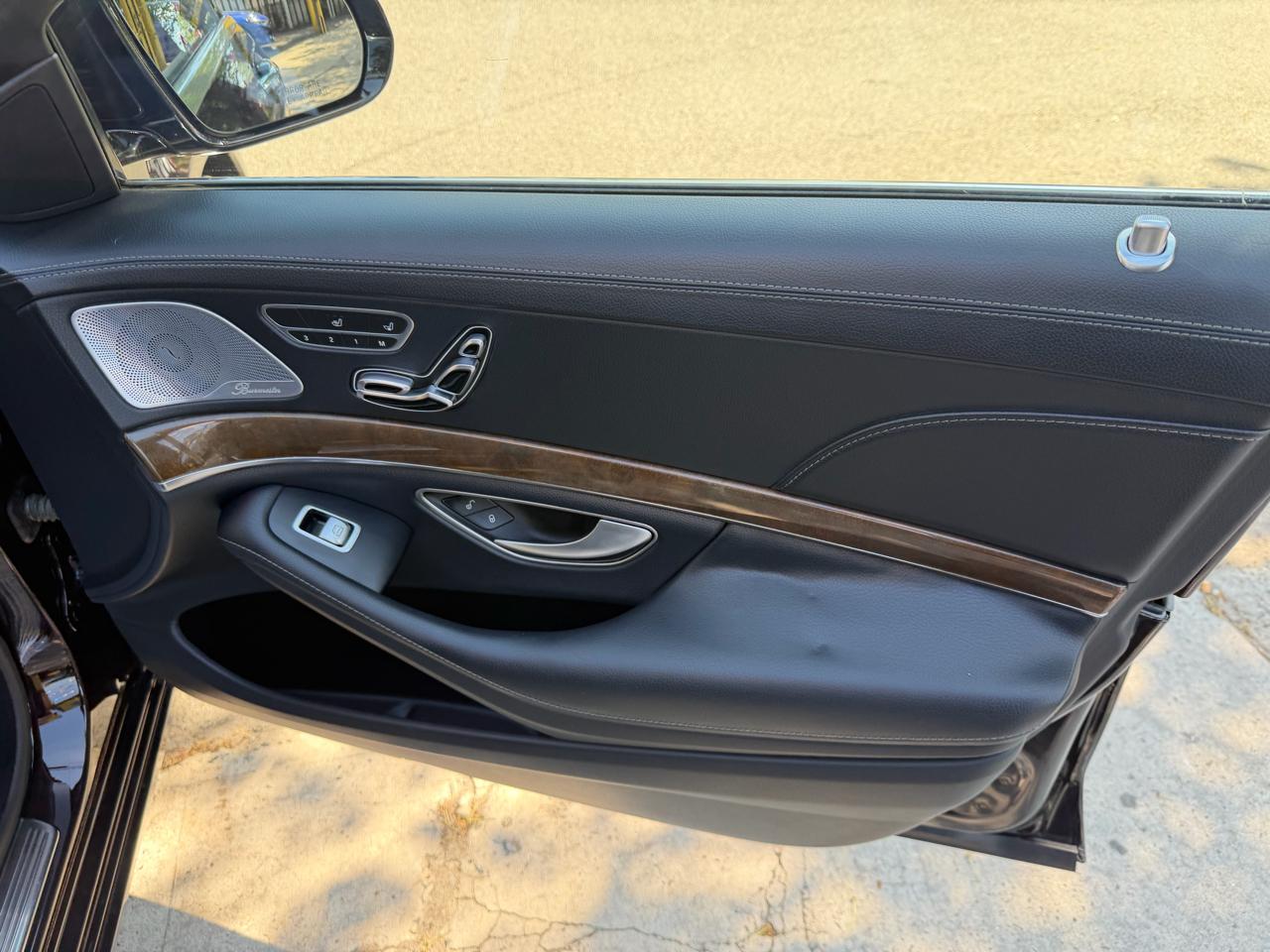 Mercedes-Benz S-Class S550 4MATIC 2015