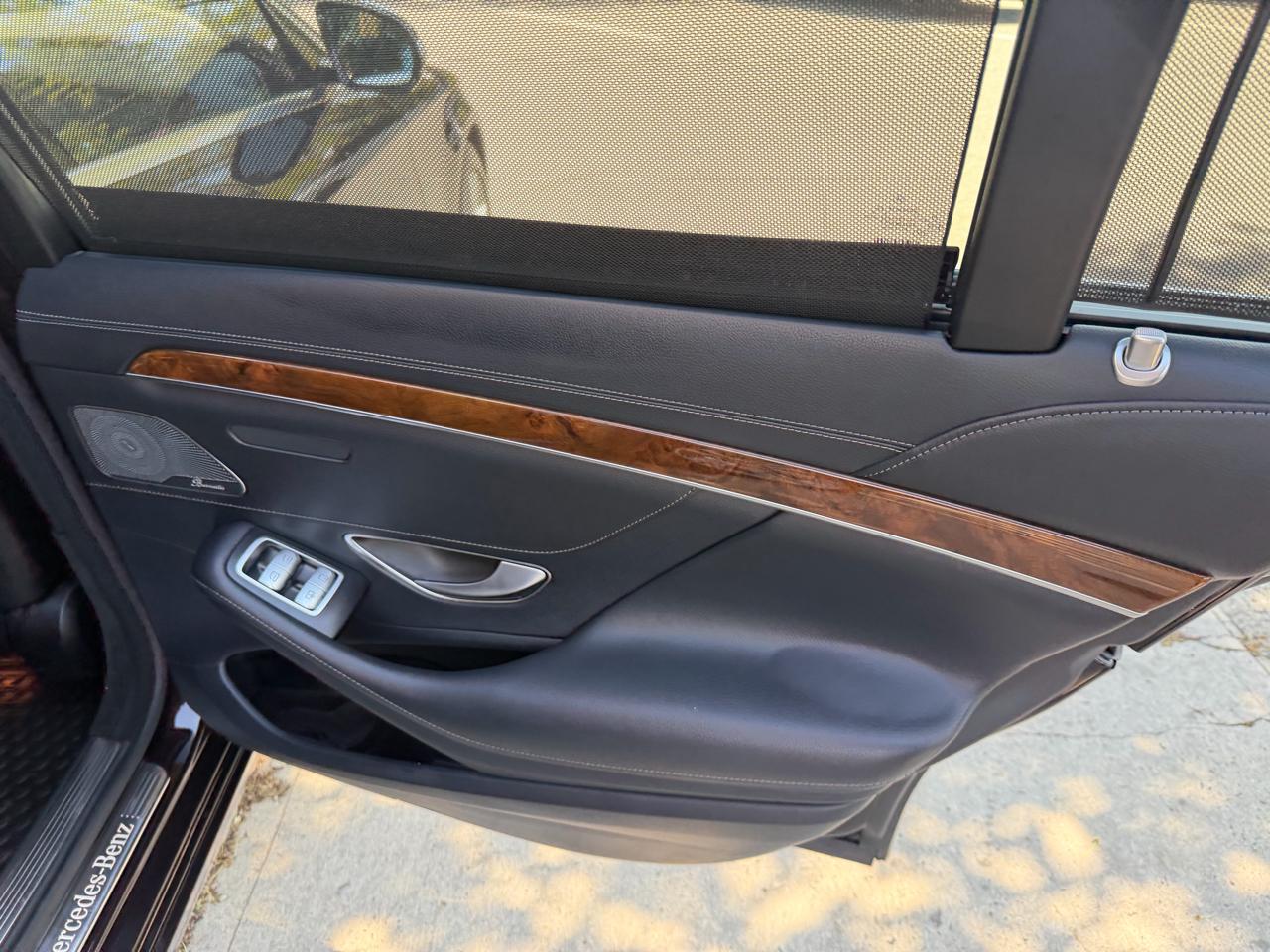 Mercedes-Benz S-Class S550 4MATIC 2015