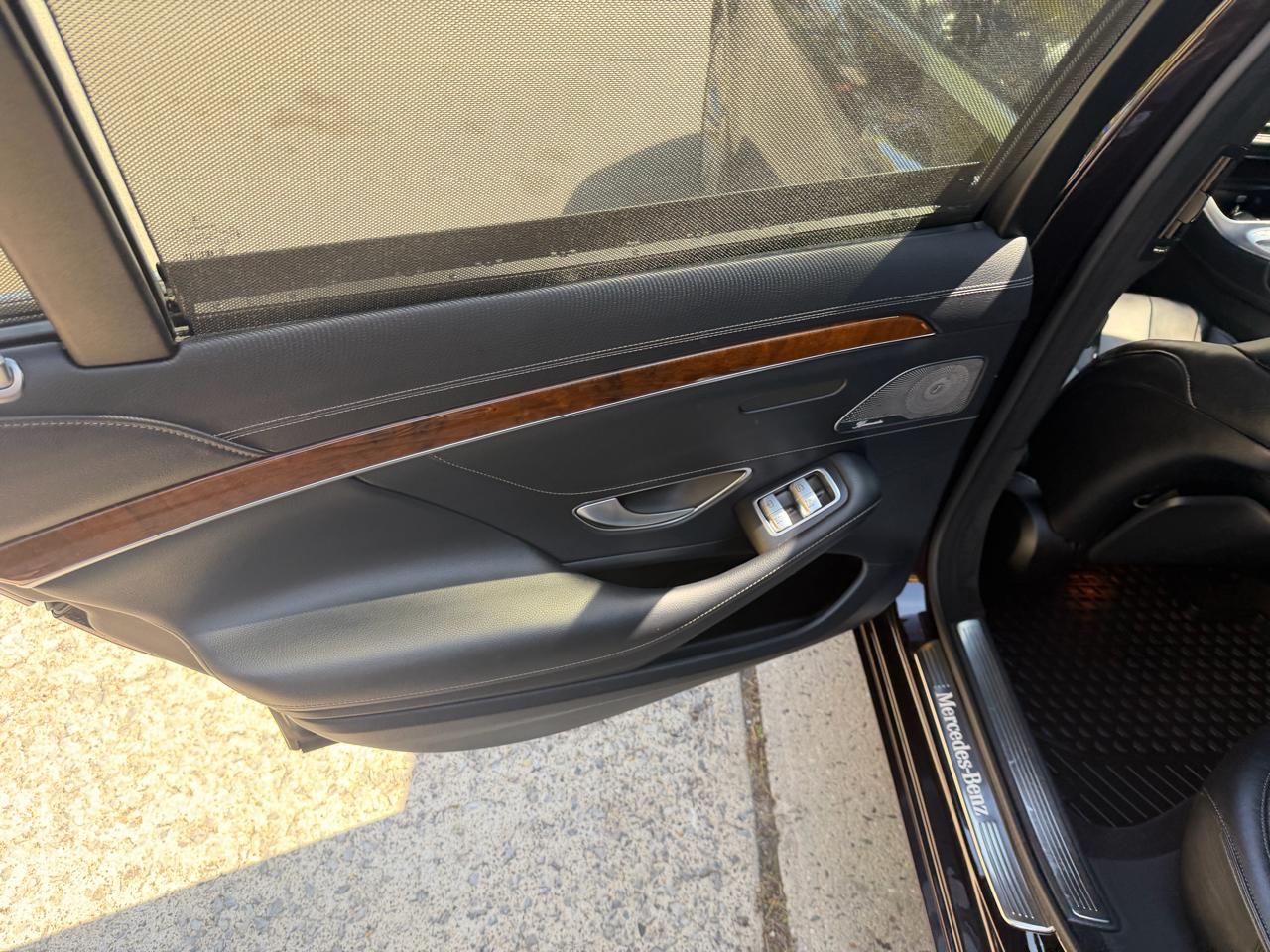 Mercedes-Benz S-Class S550 4MATIC 2015