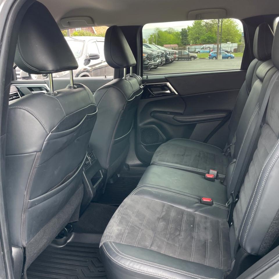 Mitsubishi Outlander SE 4WD 2022