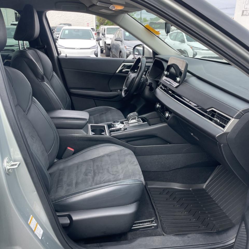 Mitsubishi Outlander SE 4WD 2022