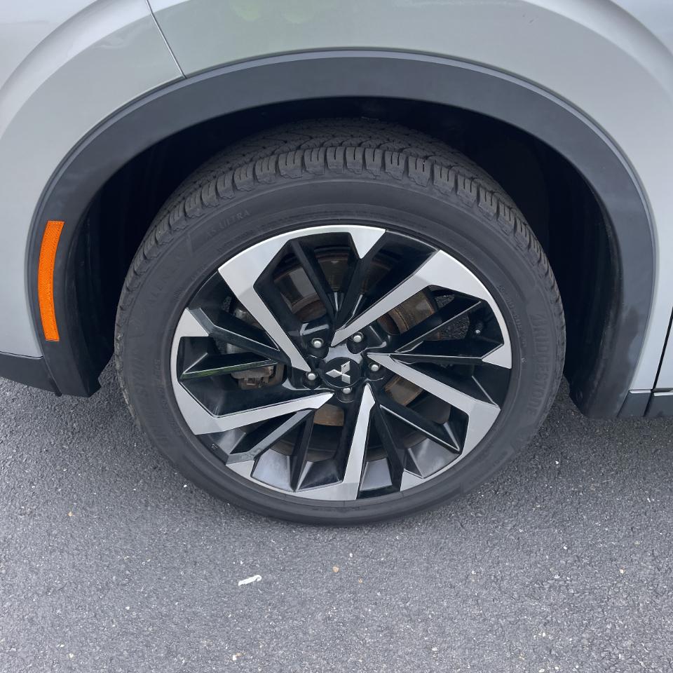 Mitsubishi Outlander SE 4WD 2022