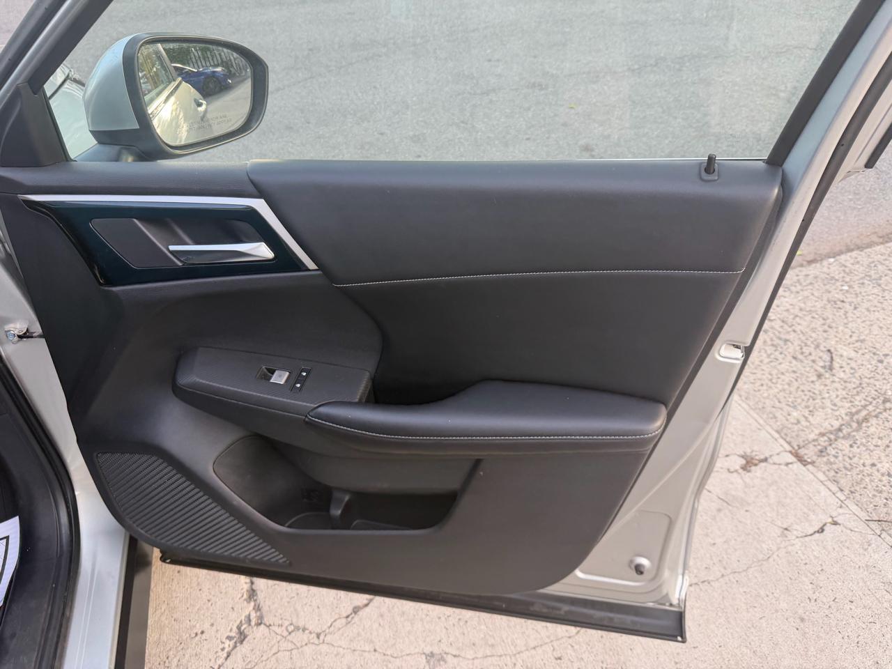 Mitsubishi Outlander SE 4WD 2022