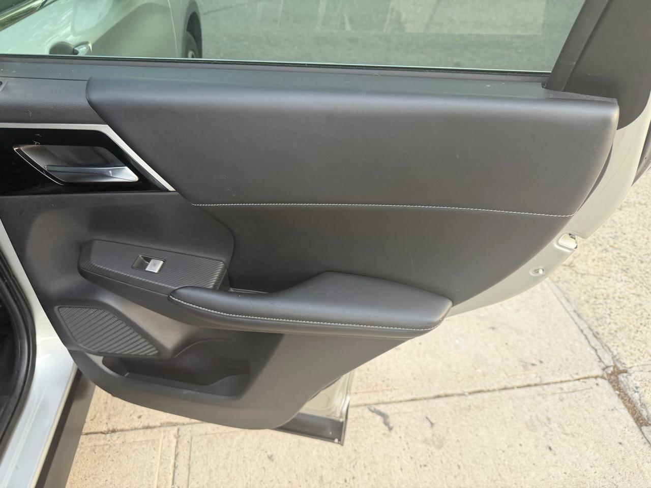 Mitsubishi Outlander SE 4WD 2022