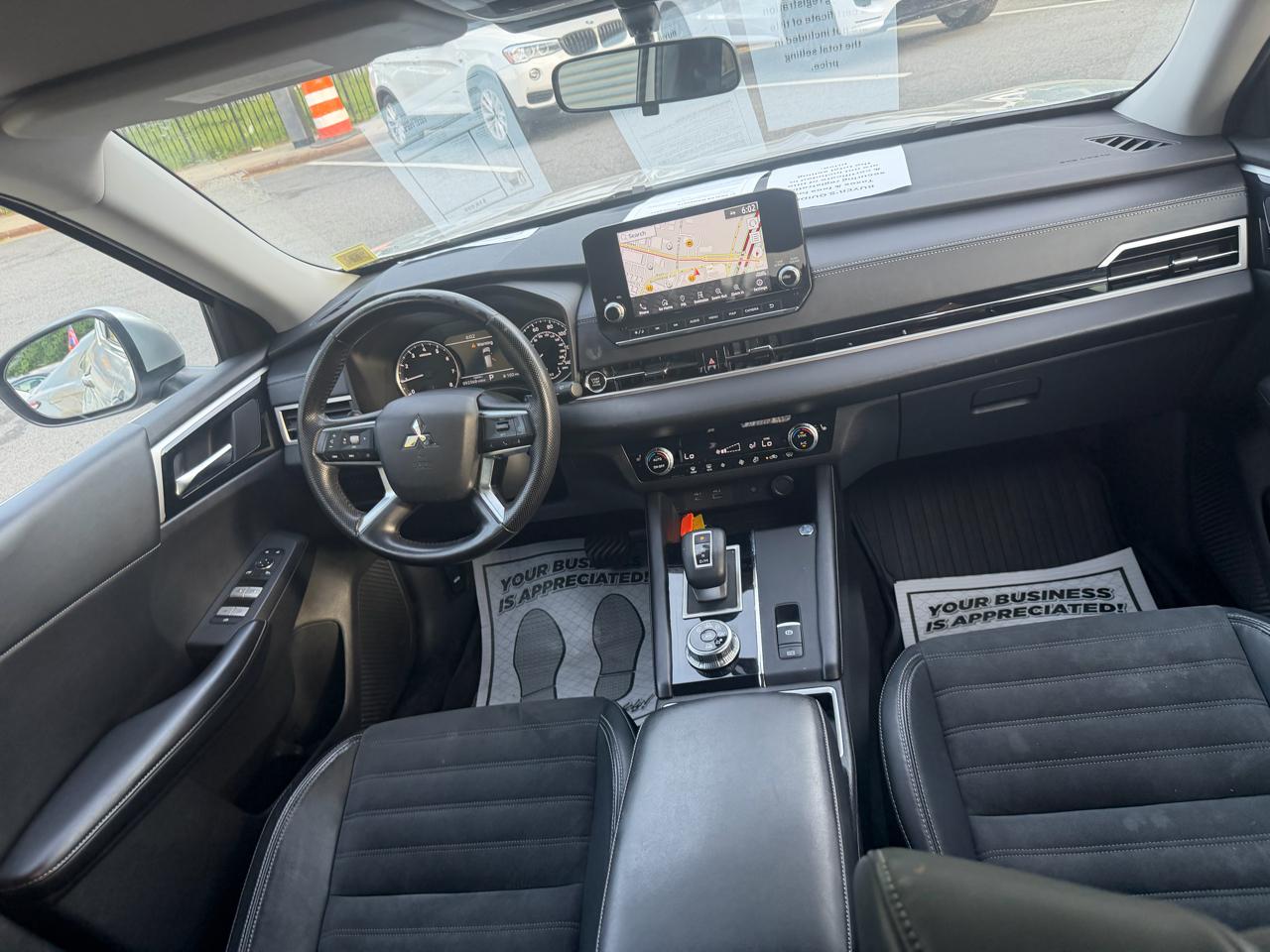 Mitsubishi Outlander SE 4WD 2022