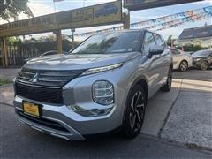 2022 Mitsubishi Outlander 