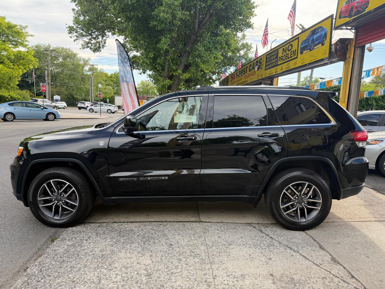 Jeep Grand Cherokee 4WD 4dr North 2020