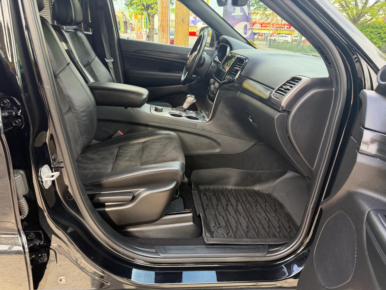 Jeep Grand Cherokee 4WD 4dr North 2020