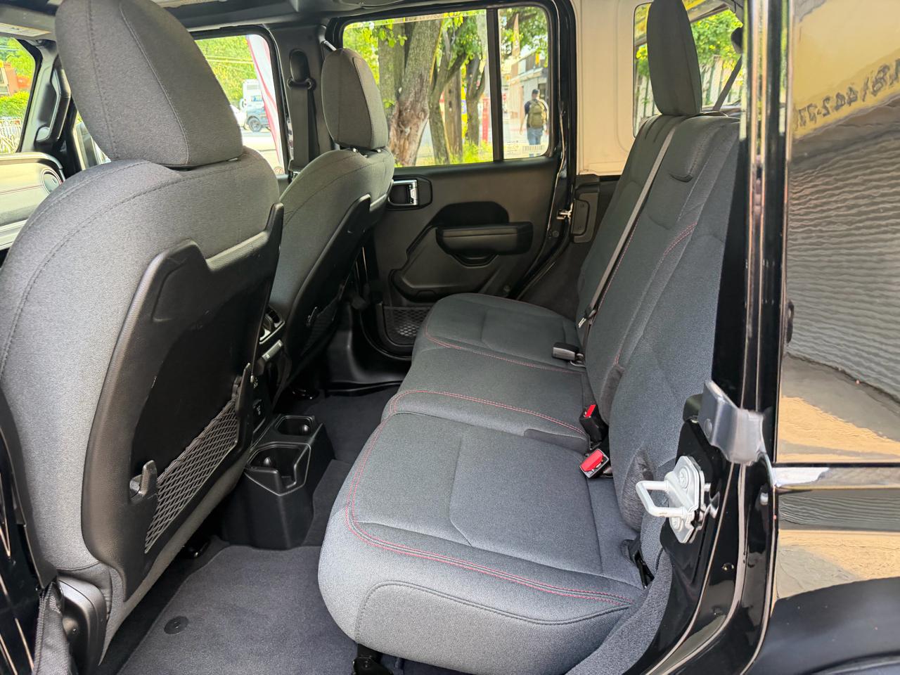 Jeep Wrangler Rubicon 2025