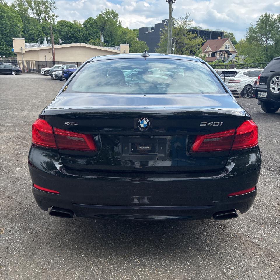 BMW 5-Series 540i xDrive 2019