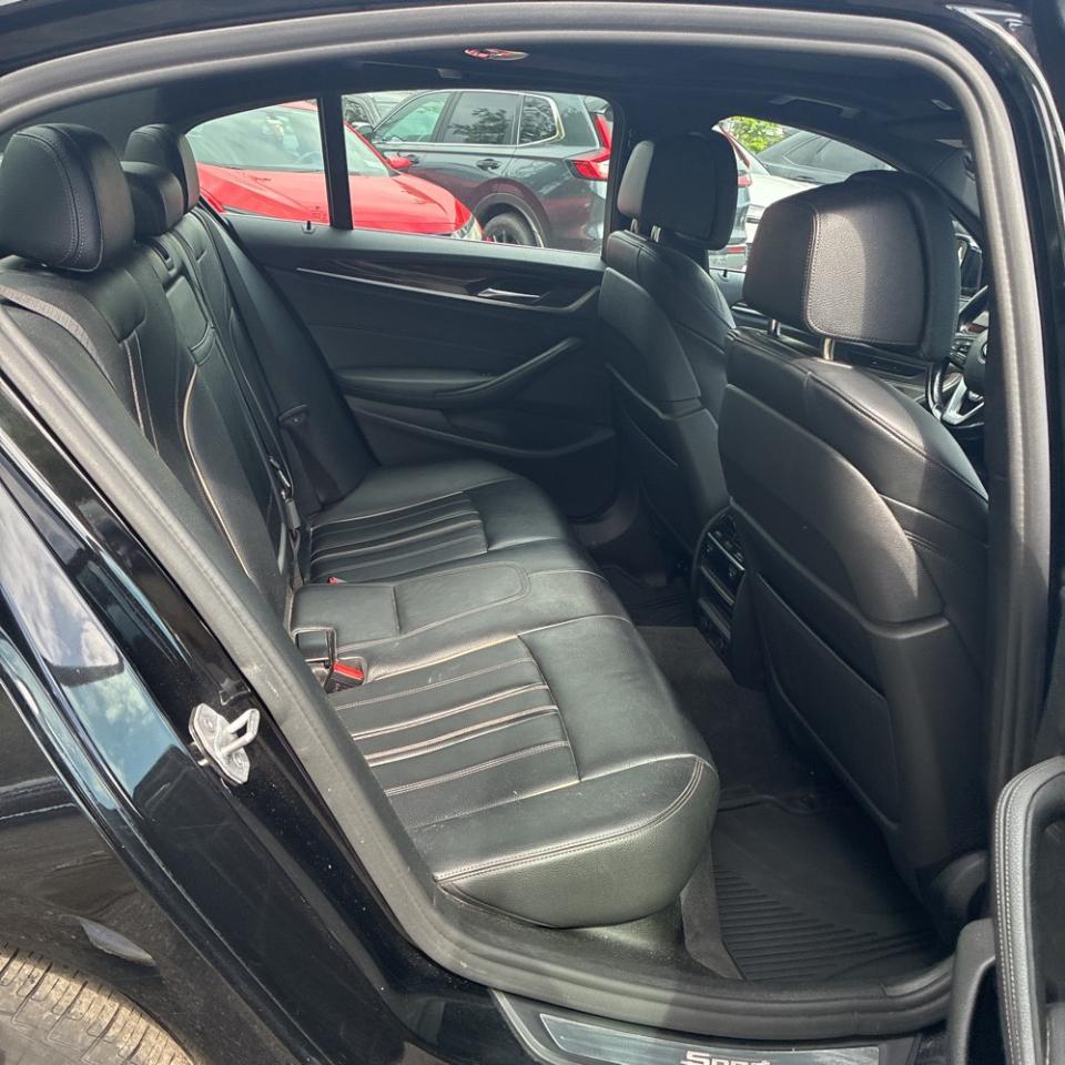 BMW 5-Series 540i xDrive 2019