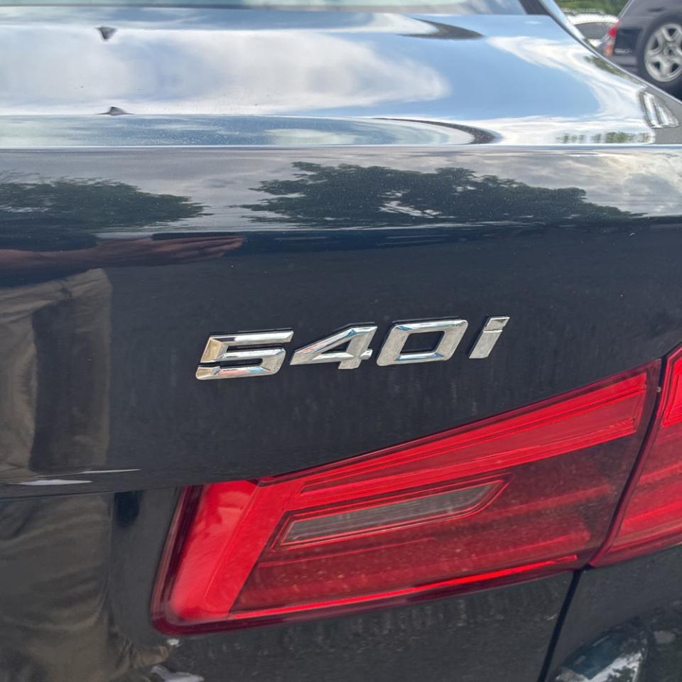 BMW 5-Series 540i xDrive 2019
