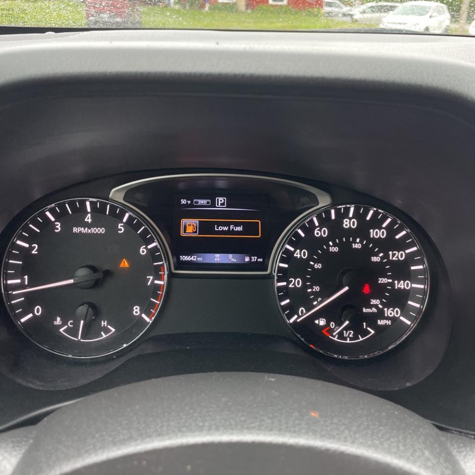 Nissan Pathfinder SV 4WD 2020