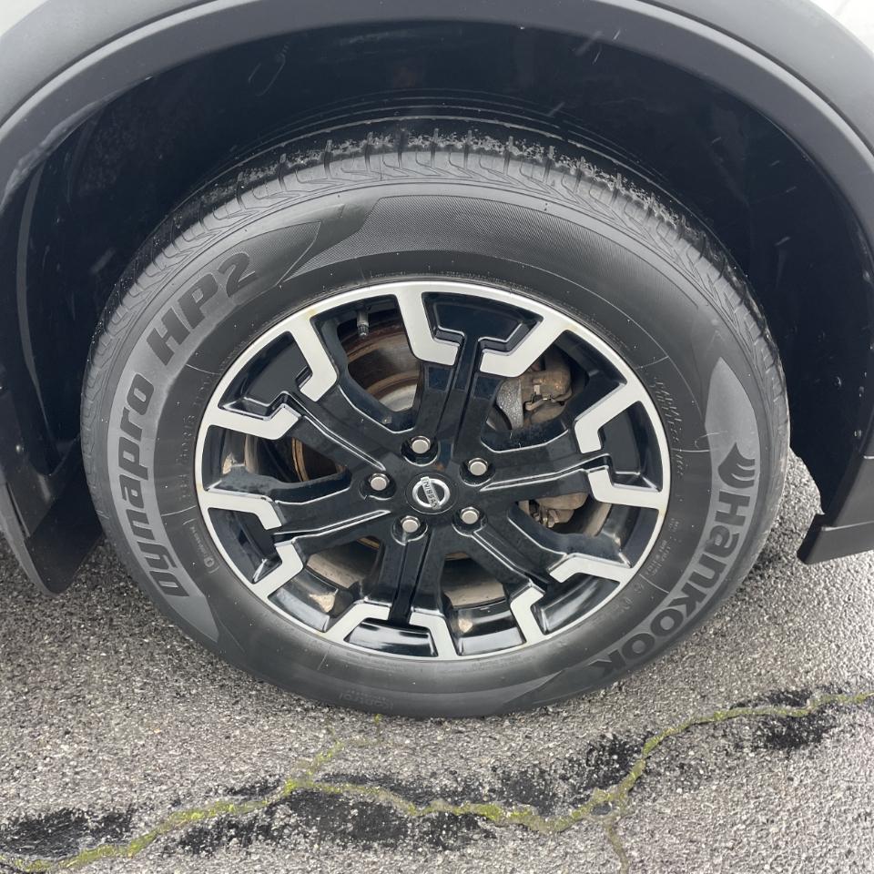 Nissan Pathfinder SV 4WD 2020