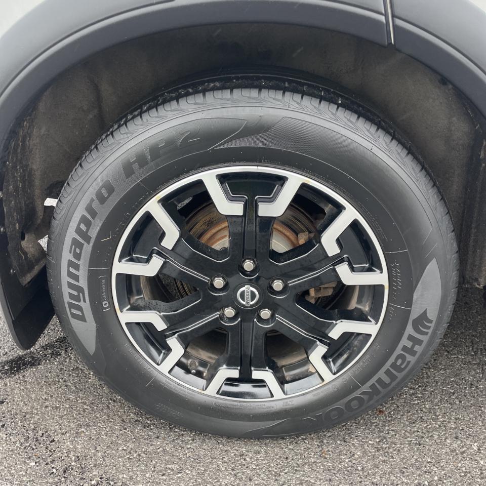 Nissan Pathfinder SV 4WD 2020