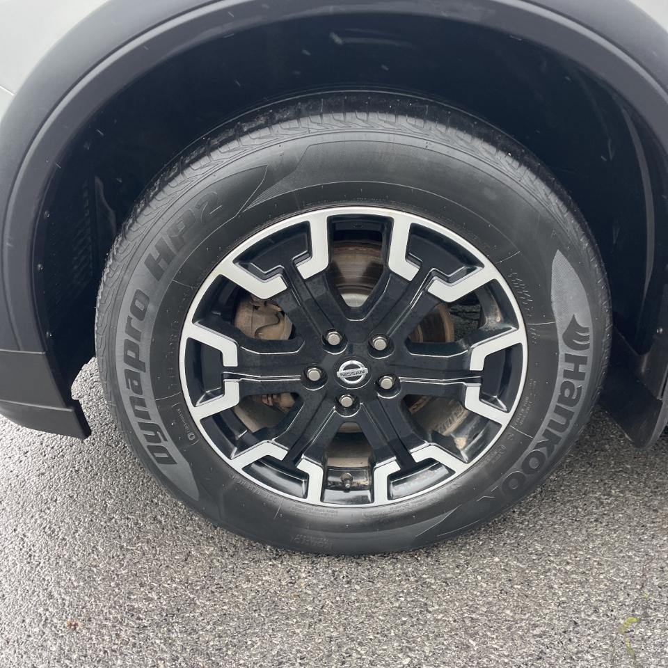 Nissan Pathfinder SV 4WD 2020