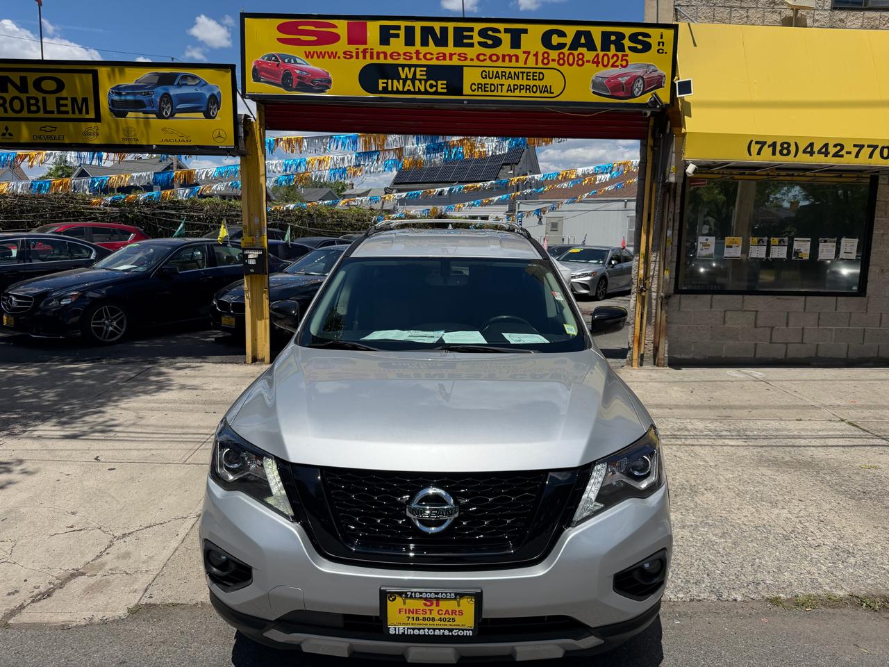 Nissan Pathfinder SV 4WD 2020
