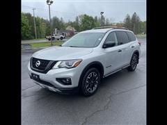 2020 Nissan Pathfinder 