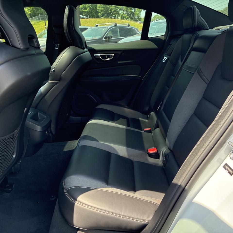 Volvo S60 T6 R-Design AWD 2019