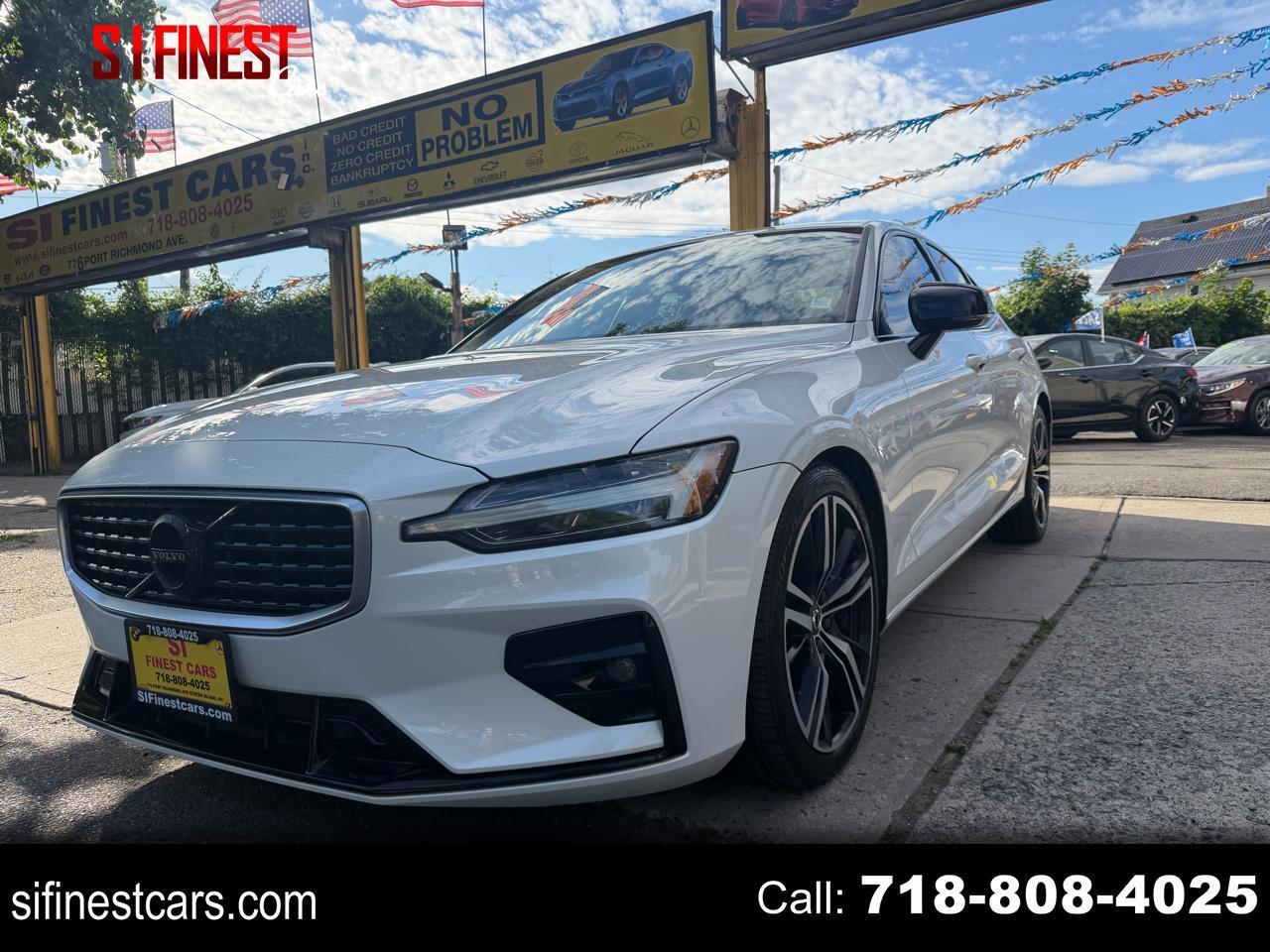 2019 Volvo S60 T6 R-Design AWD's photo