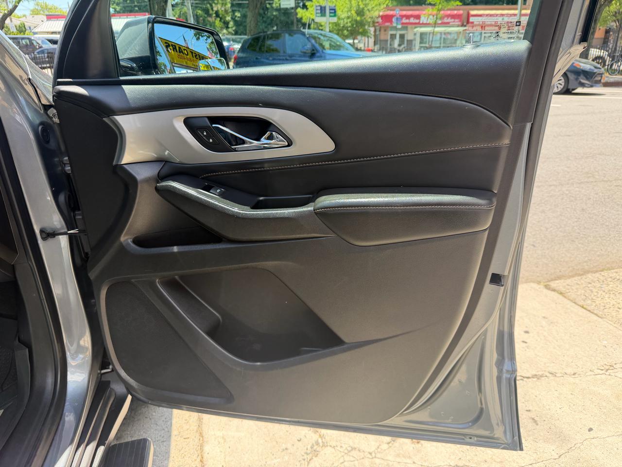 Chevrolet Traverse 3LT 4D SUV AWD 2020