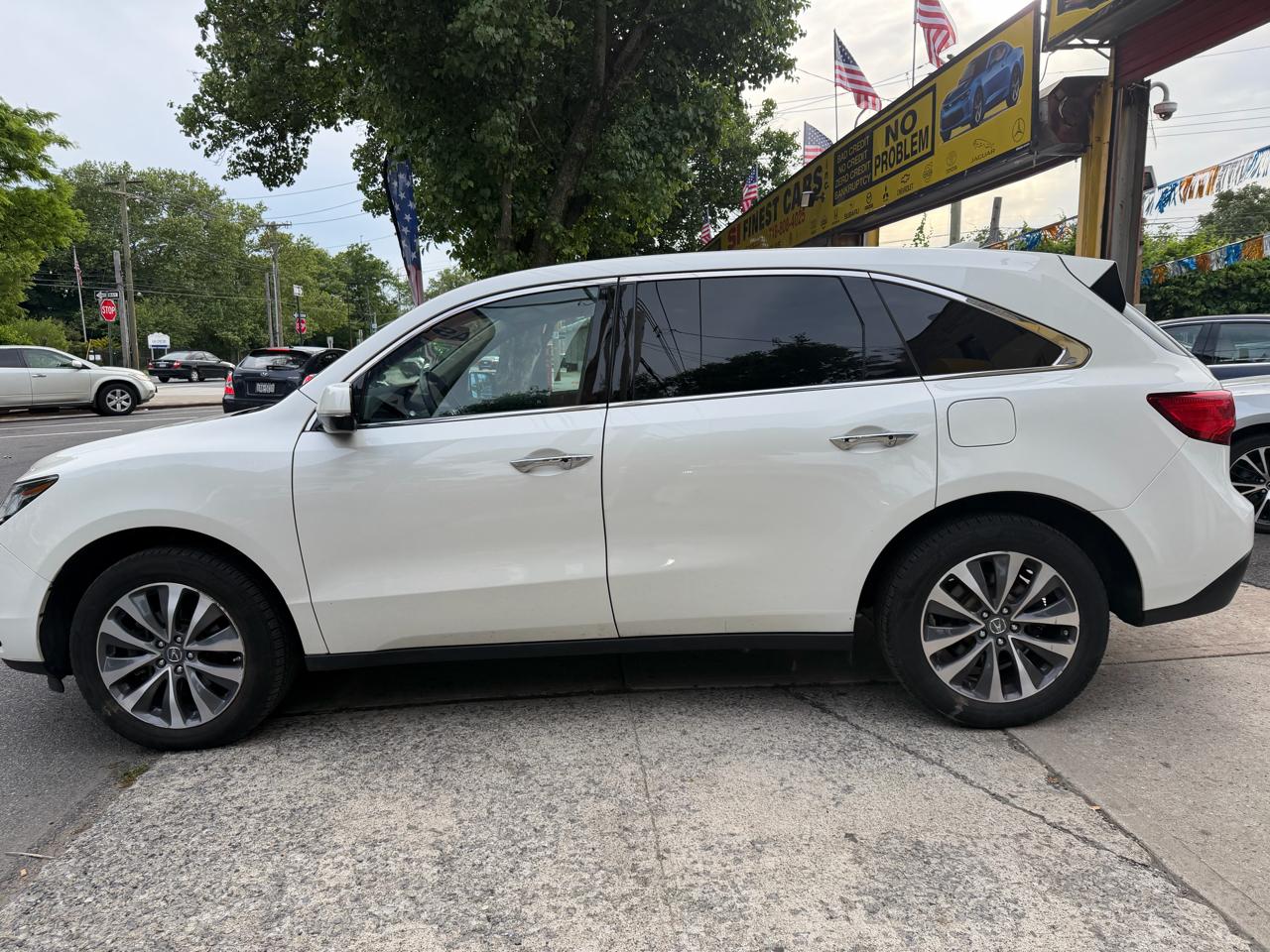 Acura MDX SH-AWD 9-Spd AT w/Tech Package 2016