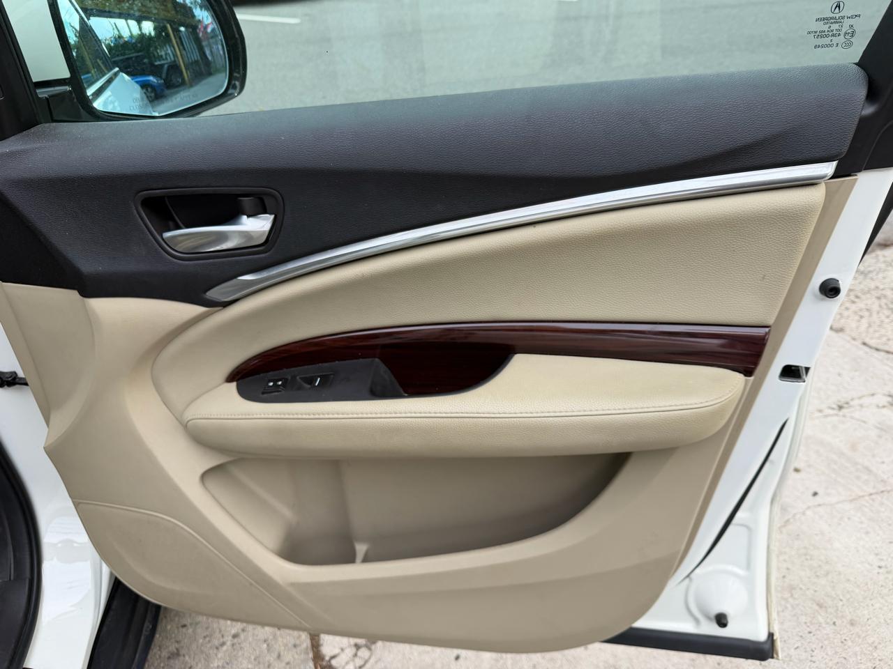 Acura MDX SH-AWD 9-Spd AT w/Tech Package 2016